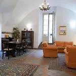 Piccolo Etruria Hotel 2*