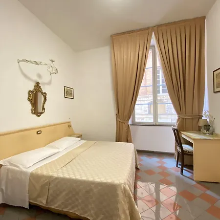Otel Piccolo Etruria 2*