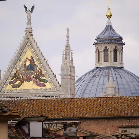 Отель Piccolo Etruria