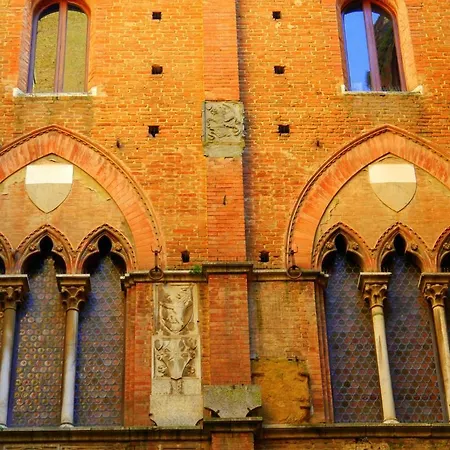 Piccolo Etruria Otel 2*