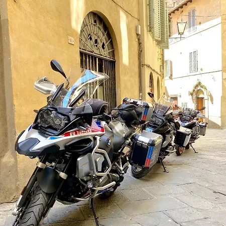 Hotel Piccolo Etruria 2*